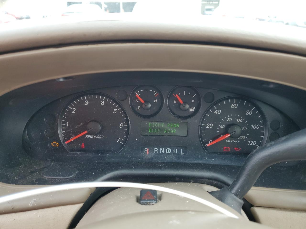 2004 Ford Taurus Se VIN: 1FAFP53244A213992 Lot: 56224255