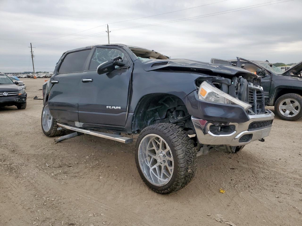 2019 Ram 1500 Big Horn/Lone Star VIN: 1C6RREFTXKN581872 Lot: 56922125