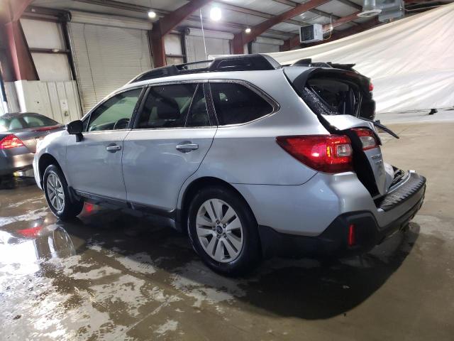  SUBARU OUTBACK 2019 Srebrny