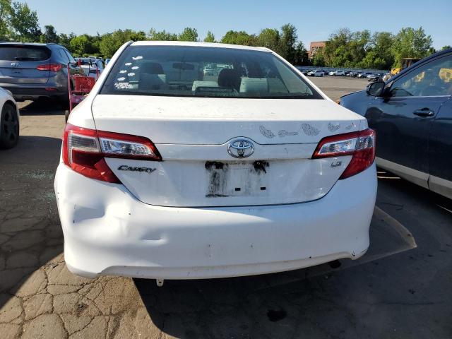  TOYOTA CAMRY 2013 Biały