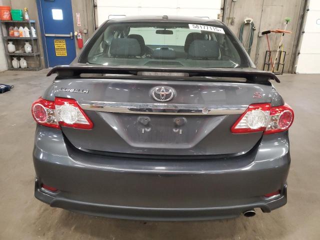  TOYOTA COROLLA 2013 Серый