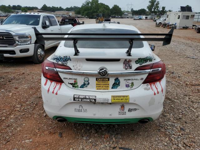 Sedans BUICK REGAL 2015 White