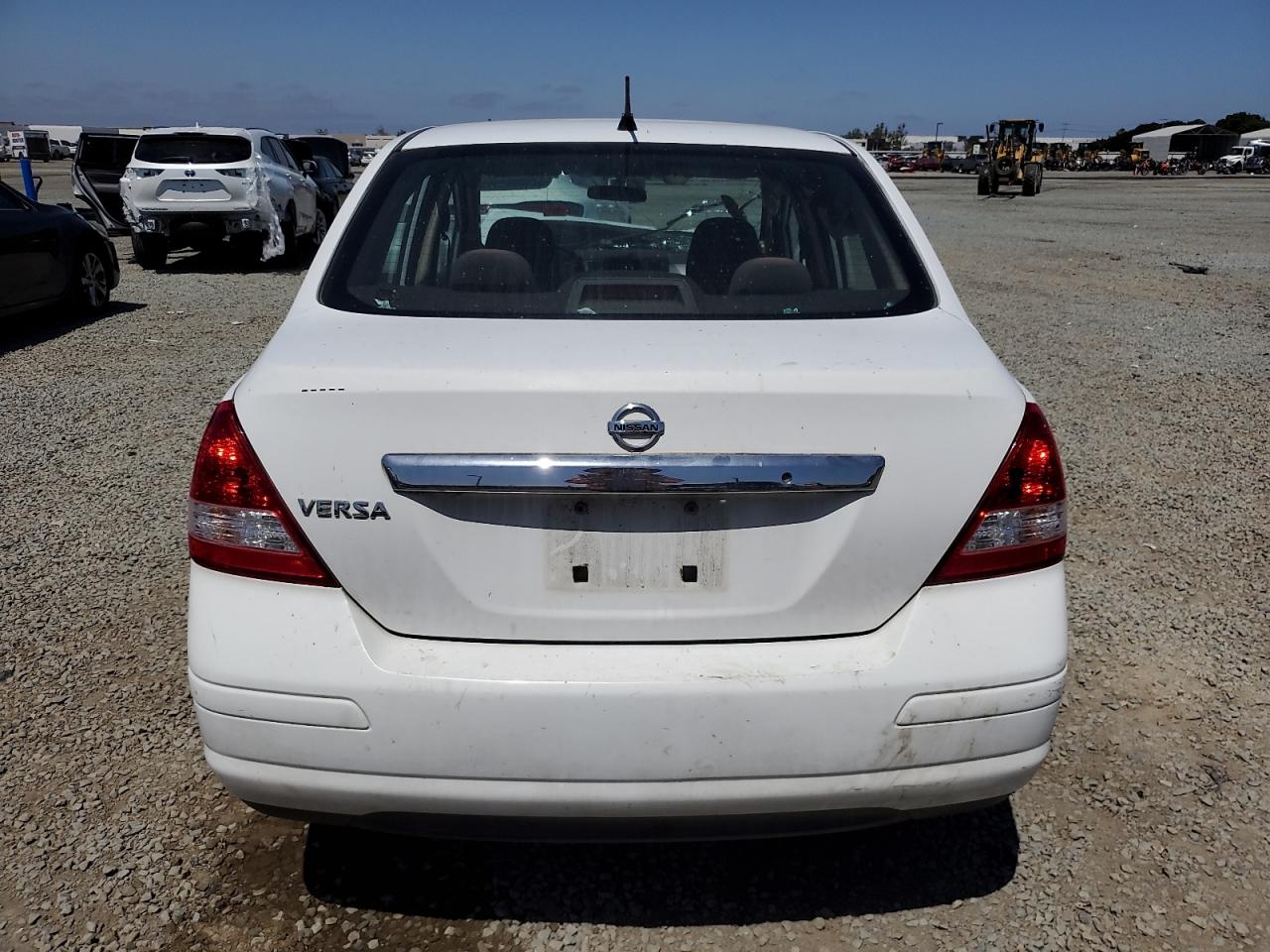 2011 Nissan Versa S VIN: 3N1BC1AP3BL454513 Lot: 56865555