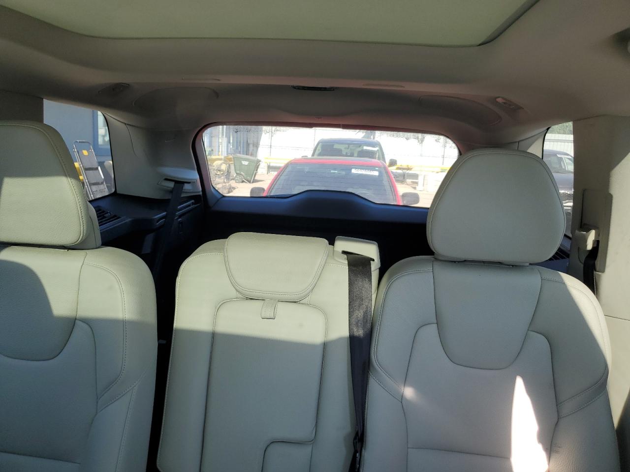2016 Volvo Xc90 T6 VIN: YV4A22PK0G1070827 Lot: 56621275
