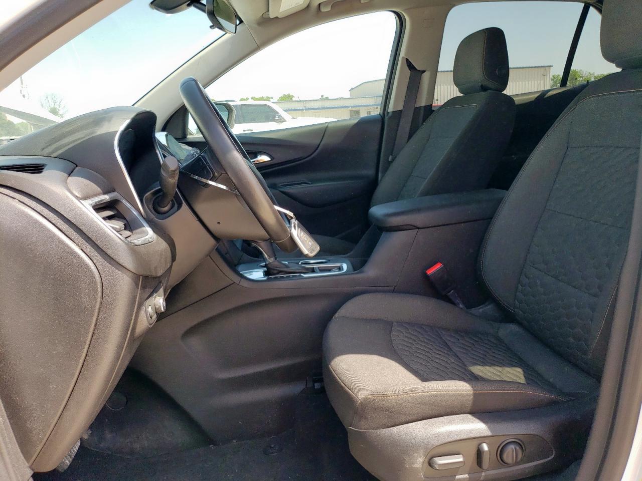 2018 Chevrolet Equinox Lt VIN: 3GNAXLEU0JS617199 Lot: 57232715