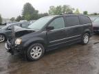 2010 Chrysler Town & Country Touring продається в Finksburg, MD - Front End