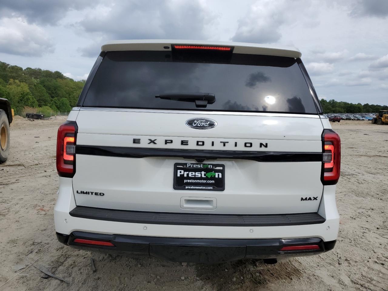 2024 Ford Expedition Max Limited VIN: 1FMJK2A81REB17273 Lot: 56653325