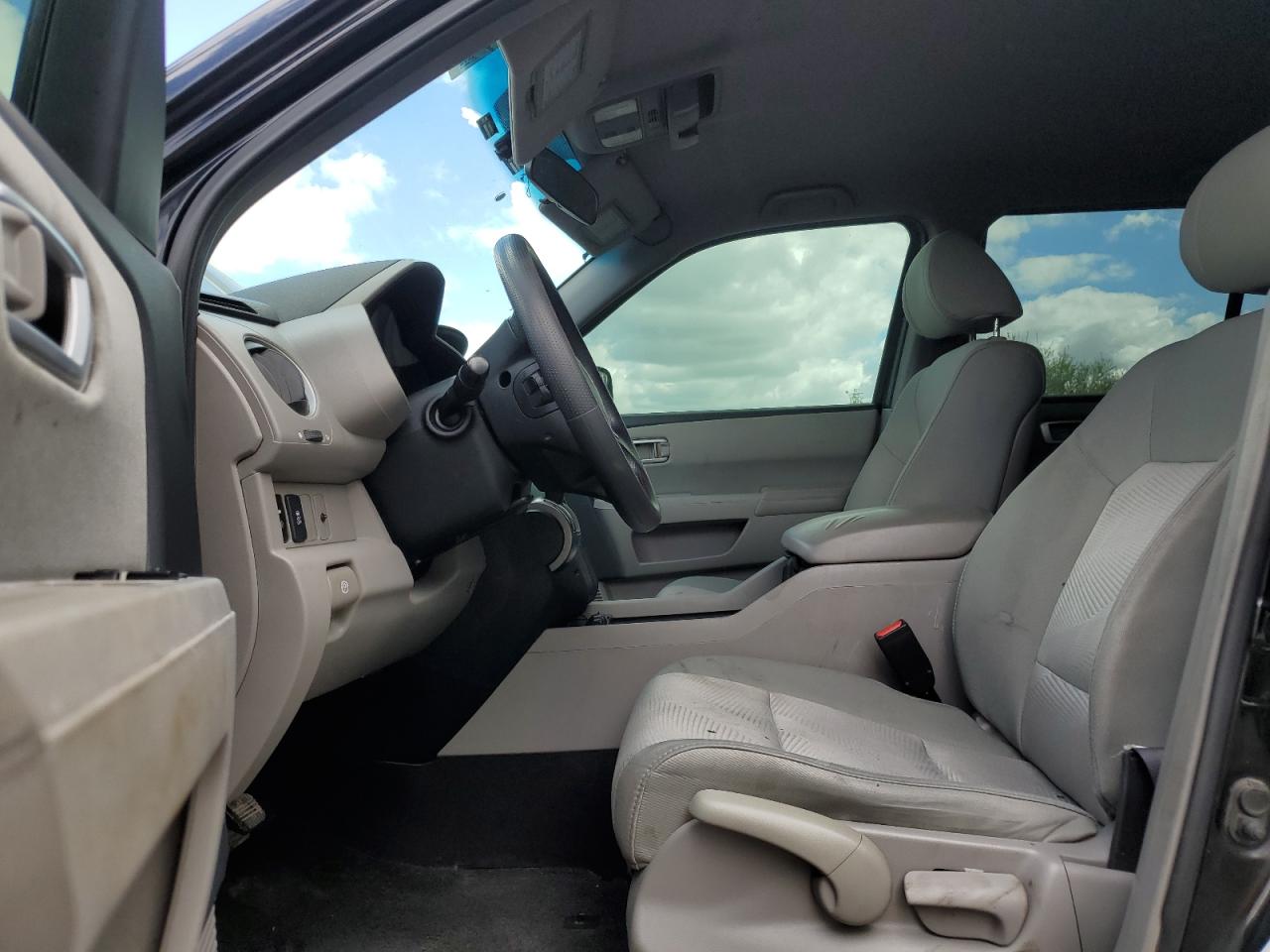 2012 Honda Pilot Lx VIN: 5FNYF3H29CB501015 Lot: 57069715