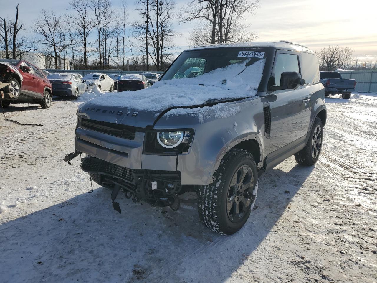2023 Land Rover Defender 90 S na sprzedaż w Central Square, NY - Front End