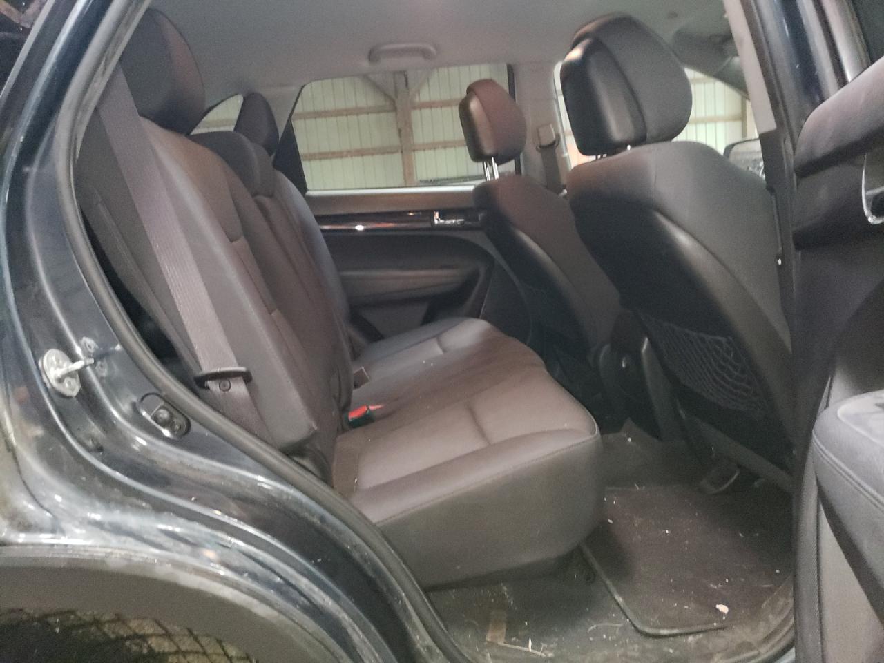 2011 Kia Sorento Base VIN: 5XYKTDA21BG169691 Lot: 56759875