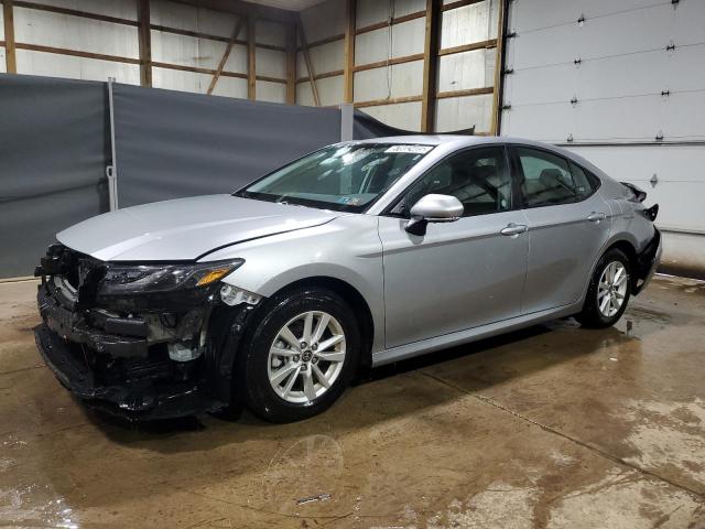 TOYOTA CAMRY – zdjęcie z aukcji, lot #57882405