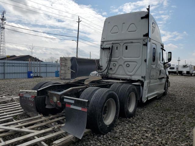 2019 FREIGHTLINER CASCADIA 126 