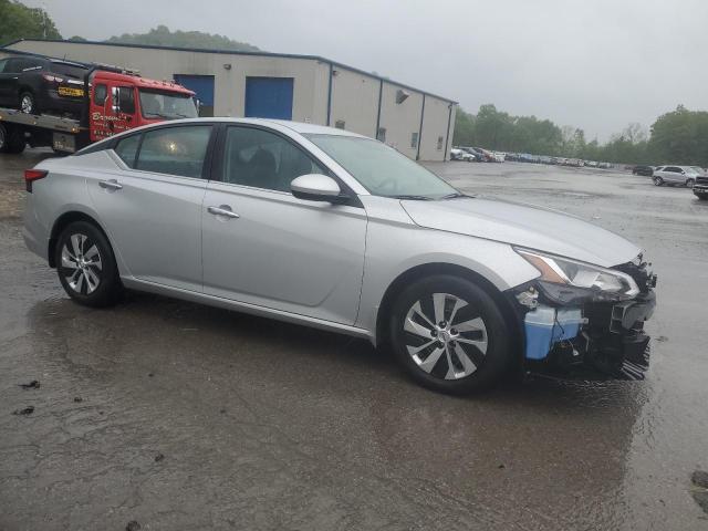 NISSAN ALTIMA 2019 Silver