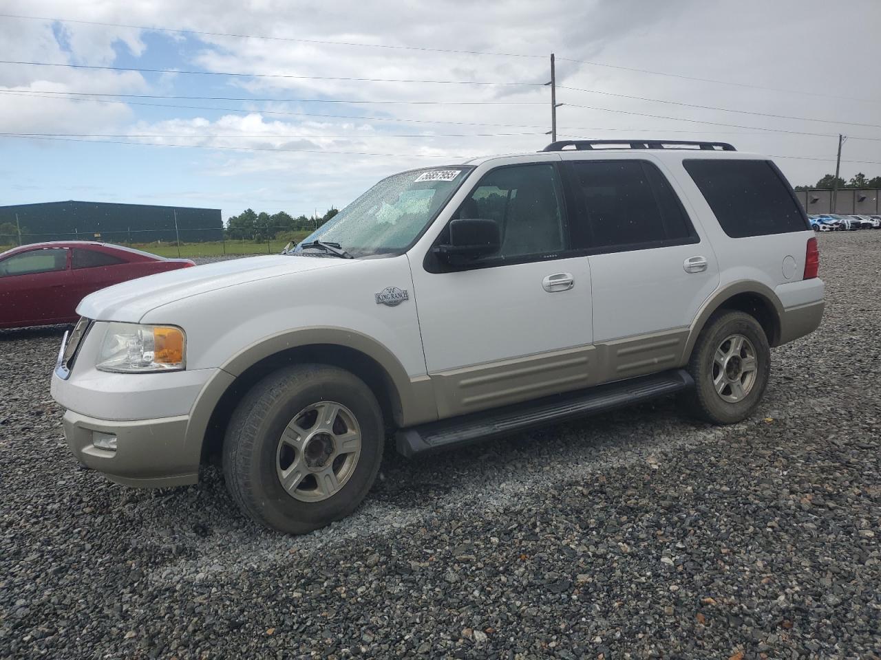 2005 Ford Expedition Eddie Bauer for Sale in Tifton, GA - Front End