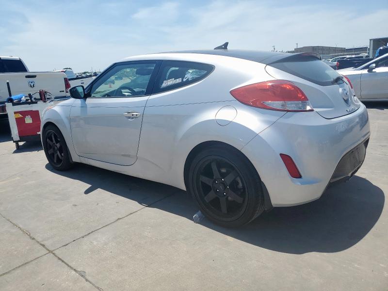  HYUNDAI VELOSTER 2017 Srebrny