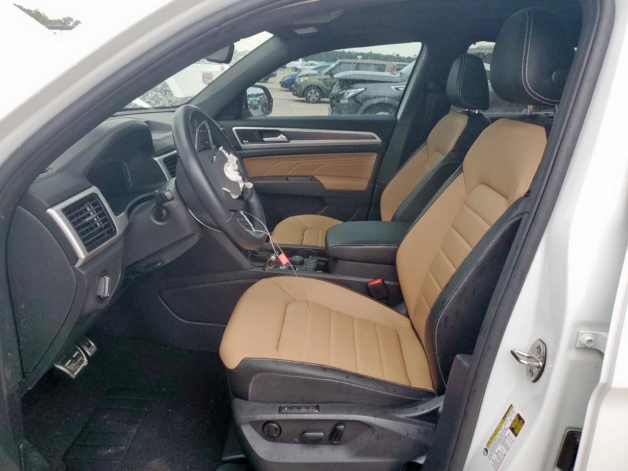 1v2fe2ca6nc220596 1V2FE2CA6NC220596 2022 Volkswagen Atlas Cross Sport Sel Premium R-Line