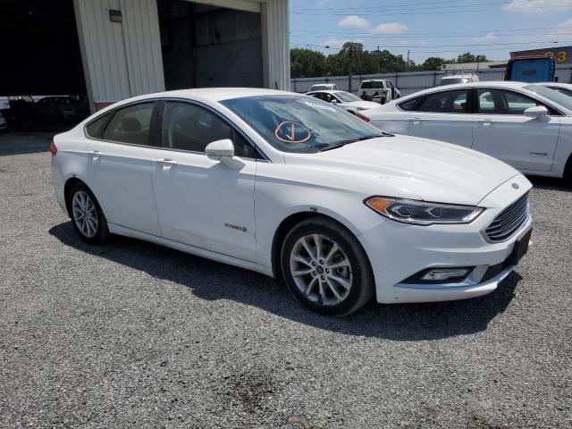 Седани FORD FUSION 2017 Білий