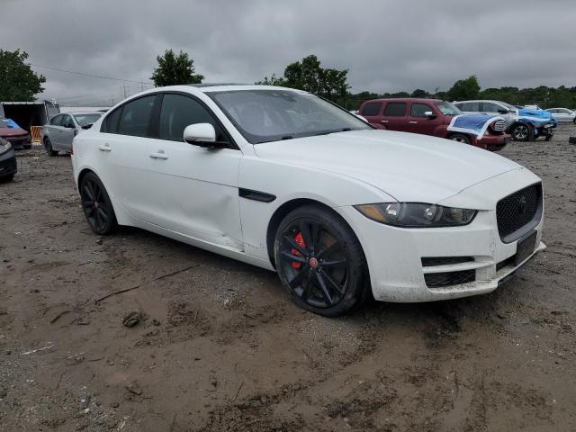  JAGUAR XE 2017 White