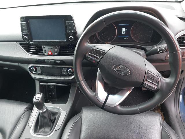 2018 HYUNDAI I30 PREMIU