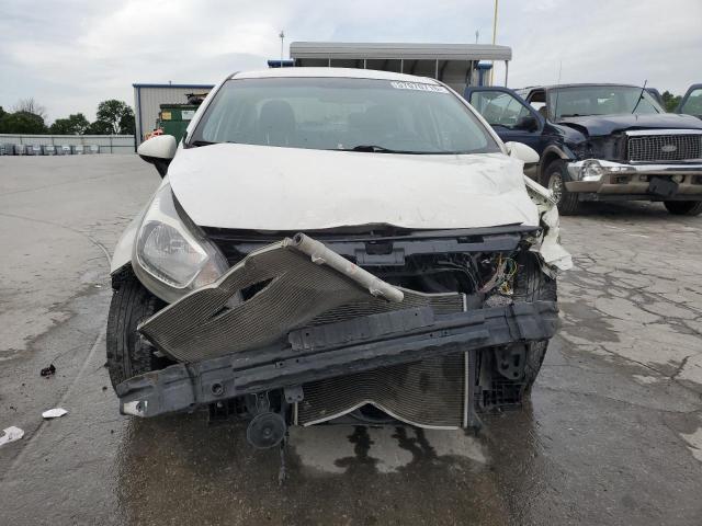  KIA RIO 2015 Білий