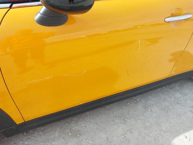2015 MINI COOPER