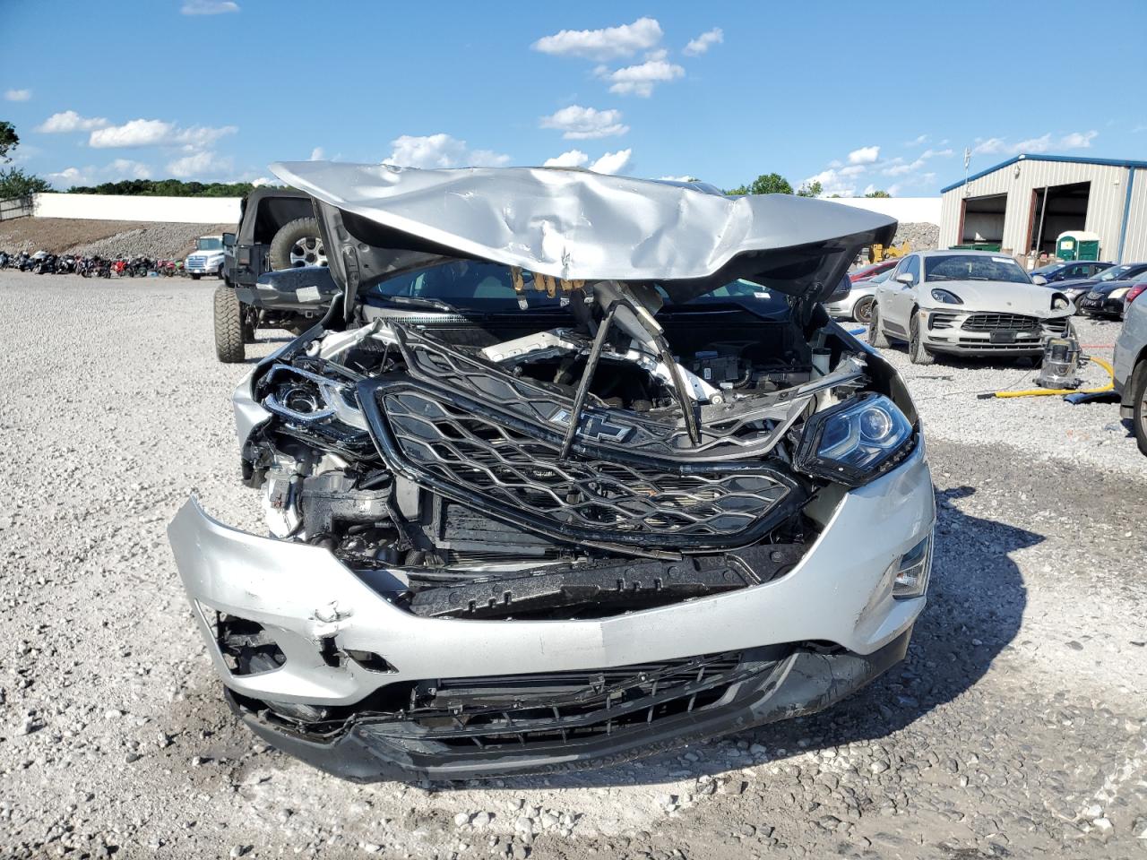 3GNAXKEV5KL215760 CHEVROLET EQUINOX 2019