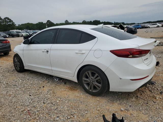  HYUNDAI ELANTRA 2018 Biały
