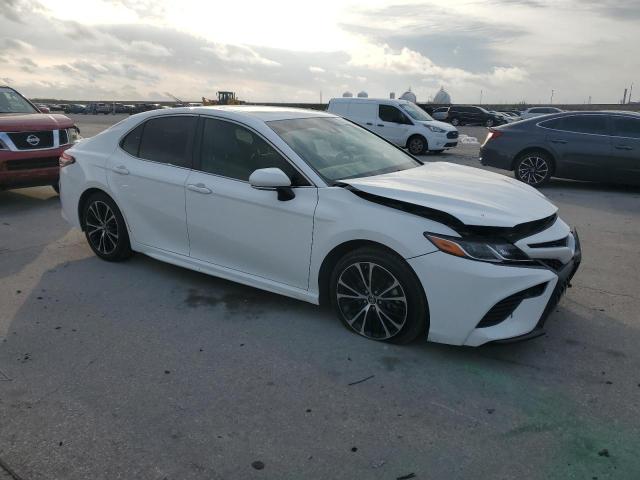  TOYOTA CAMRY 2018 White