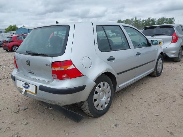 2003 VOLKSWAGEN GOLF TDI S