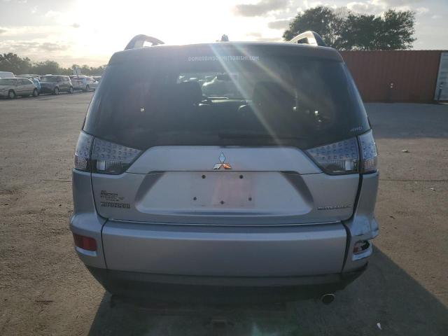  MITSUBISHI OUTLANDER 2013 Сріблястий