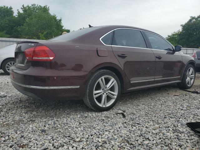 VOLKSWAGEN PASSAT 2013 Burgundy