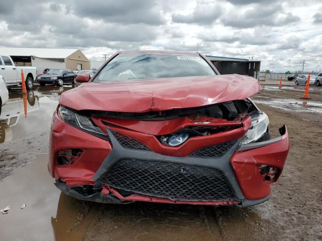  TOYOTA CAMRY 2019 Czerwony