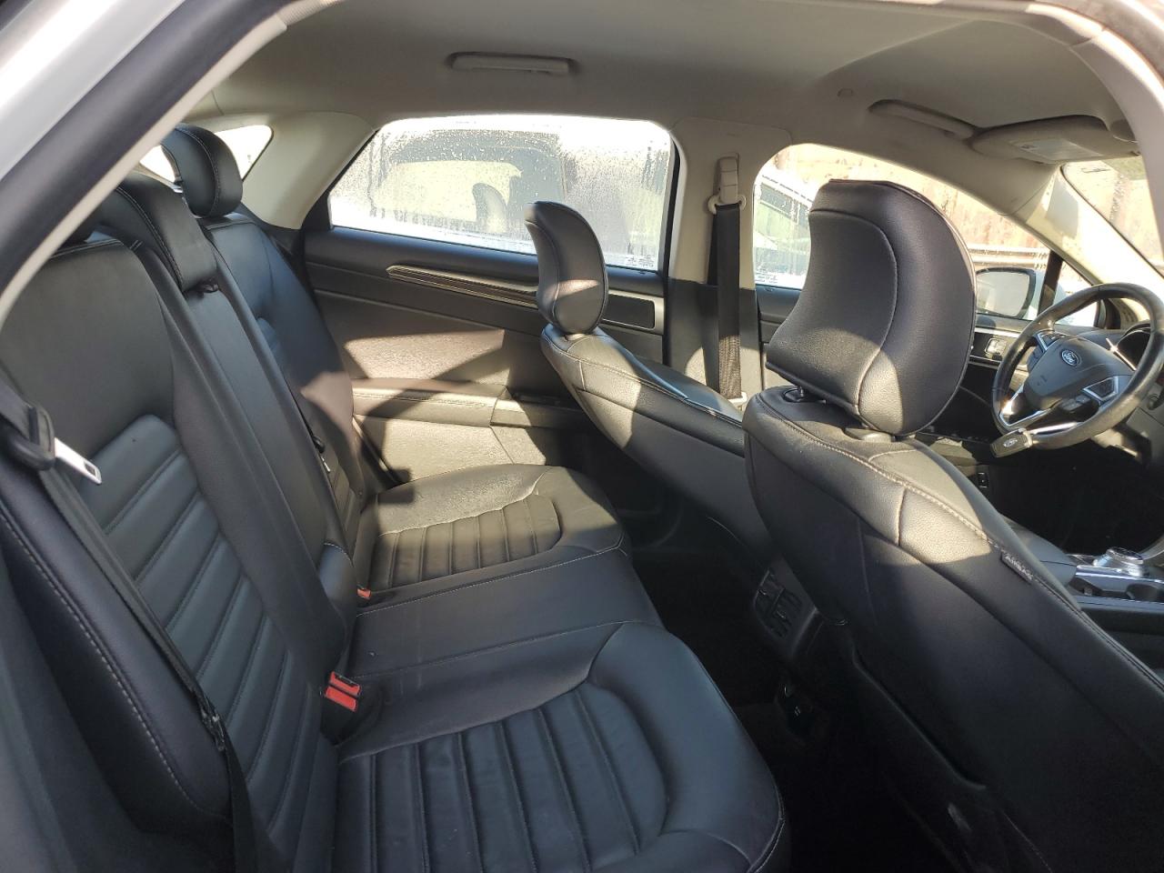 2018 Ford Fusion Se Hybrid VIN: 3FA6P0LU0JR172105 Lot: 54025265