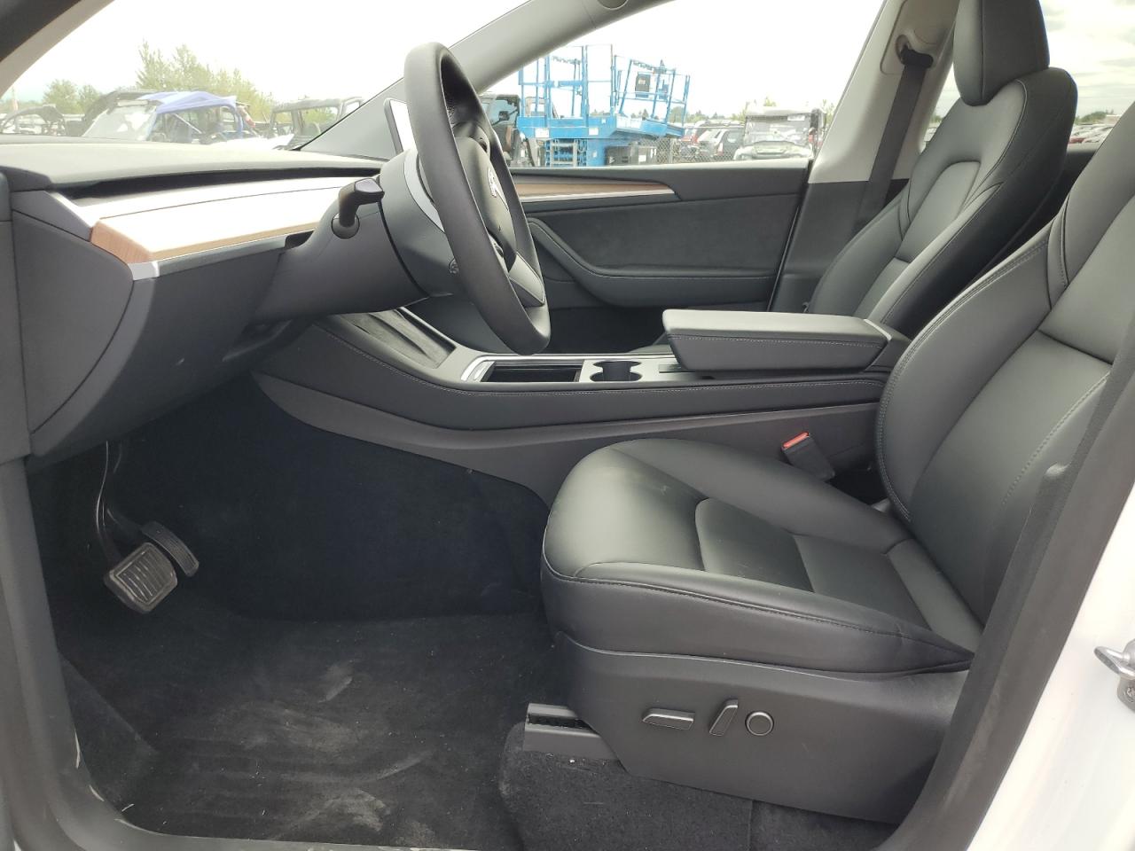 2023 Tesla Model Y VIN: 7SAYGDEE0PA144606 Lot: 57341155