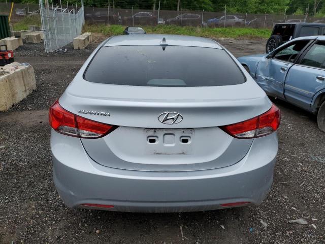 Sedans HYUNDAI ELANTRA 2012 Srebrny