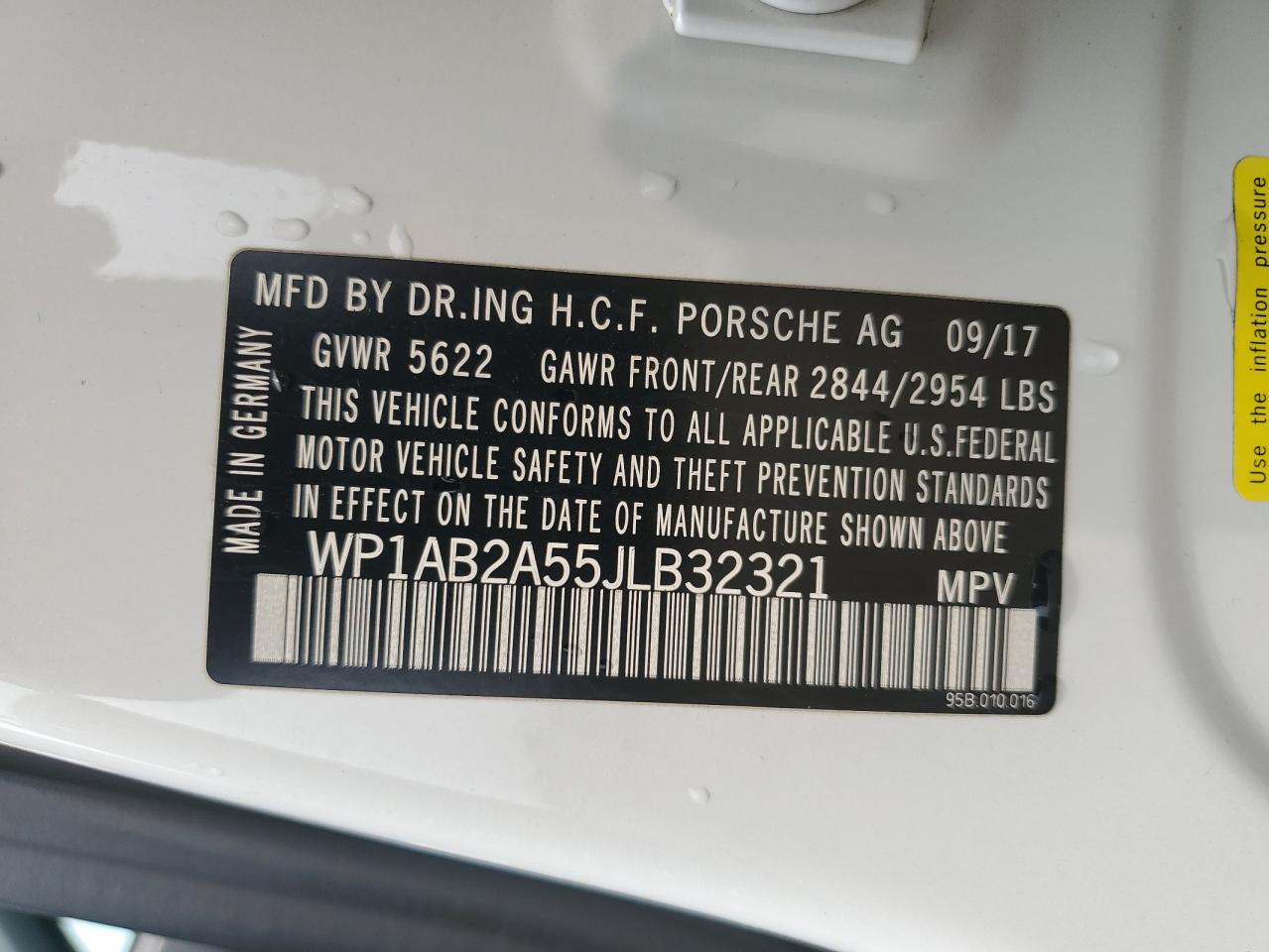 2018 Porsche Macan S VIN: WP1AB2A55JLB32321 Lot: 58345565