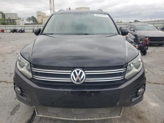 Parquets VOLKSWAGEN TIGUAN 2013 Czarny