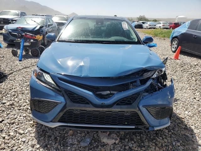  TOYOTA CAMRY 2023 Синий