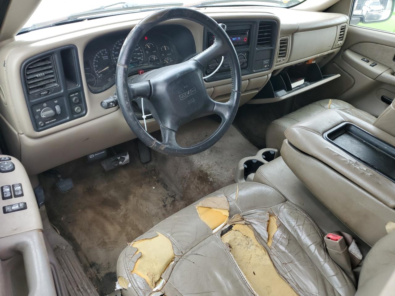 2002 GMC New Sierra C1500 VIN: 2GTEC19V721367115 Lot: 56102055