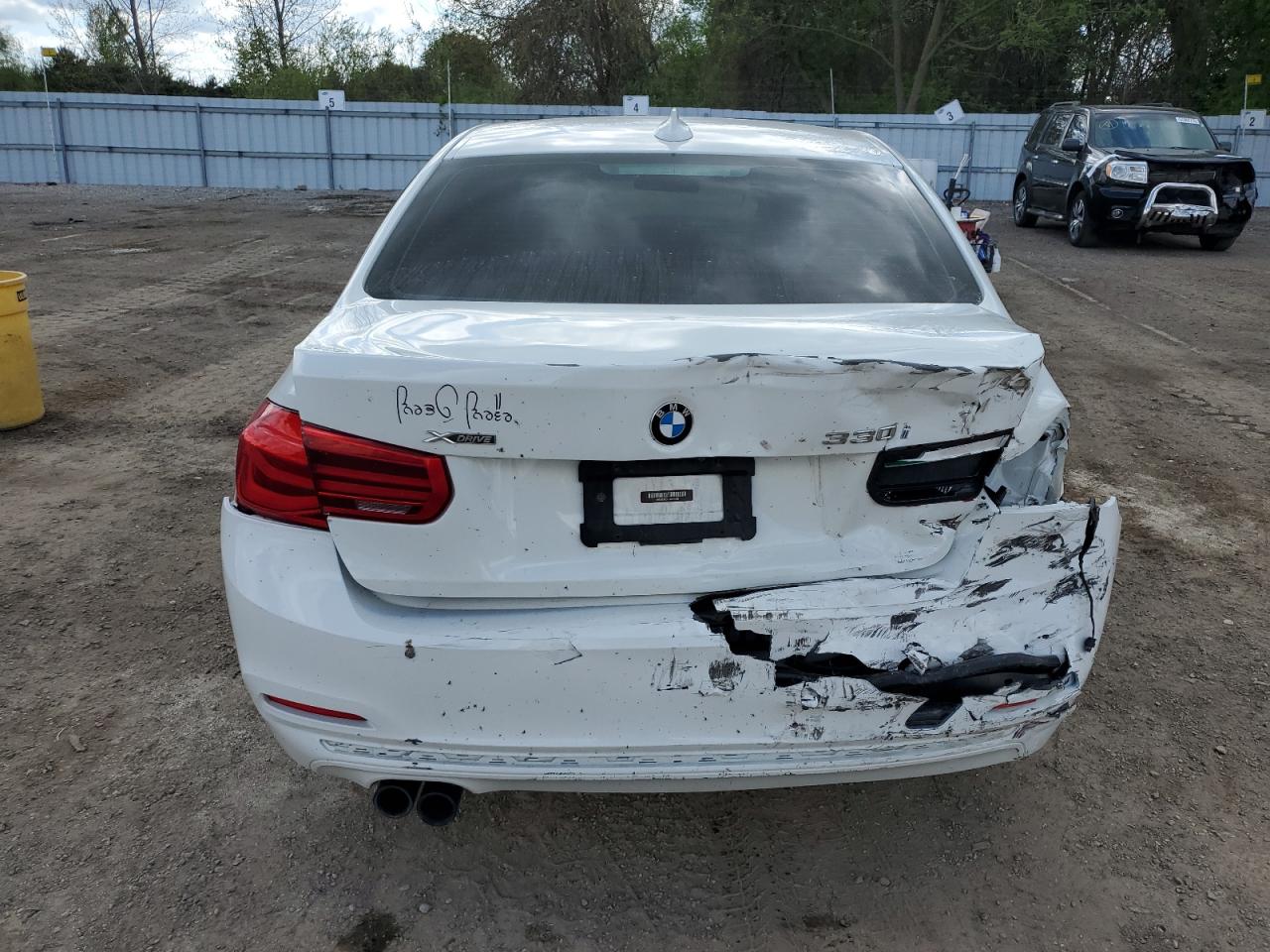 2018 BMW 330 Xi VIN: WBA8D9C57JA614183 Lot: 56715265