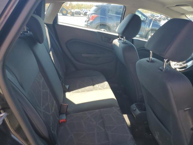 2013 FORD FIESTA SE  