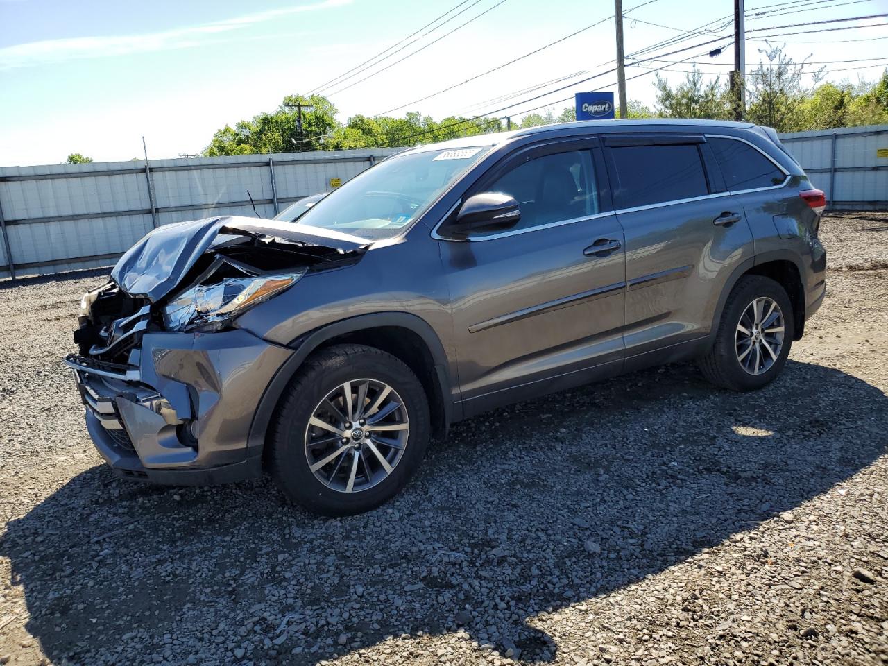 5TDJZRFH6JS547235 TOYOTA HIGHLANDER 2018