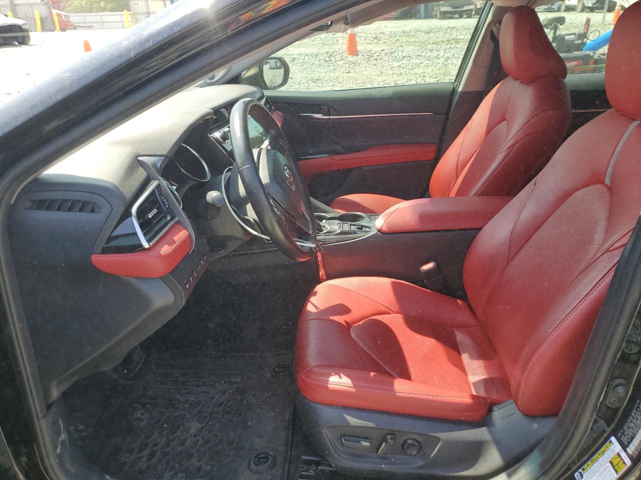 4T1BZ1HK4JU506415 TOYOTA CAMRY 2018