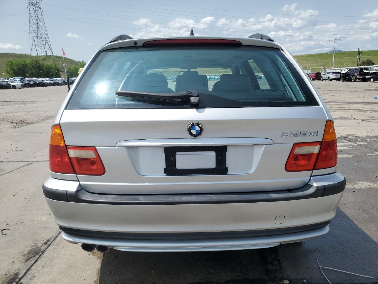 2001 BMW 325 It VIN: WBAAW33451ET41673 Lot: 59212985