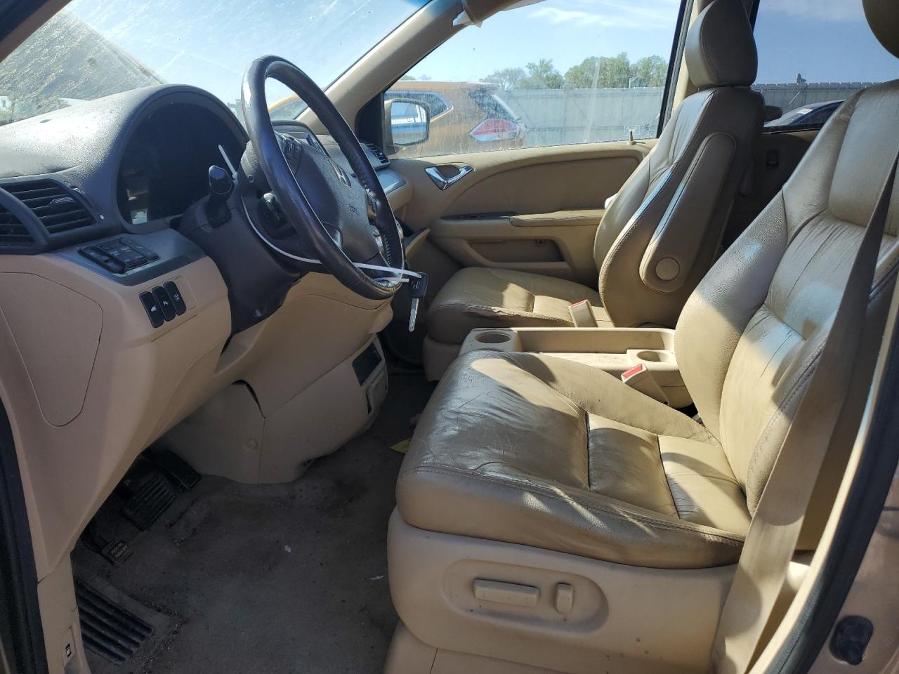 2010 Honda Odyssey Touring VIN: 5FNRL3H9XAB096841 Lot: 56925755