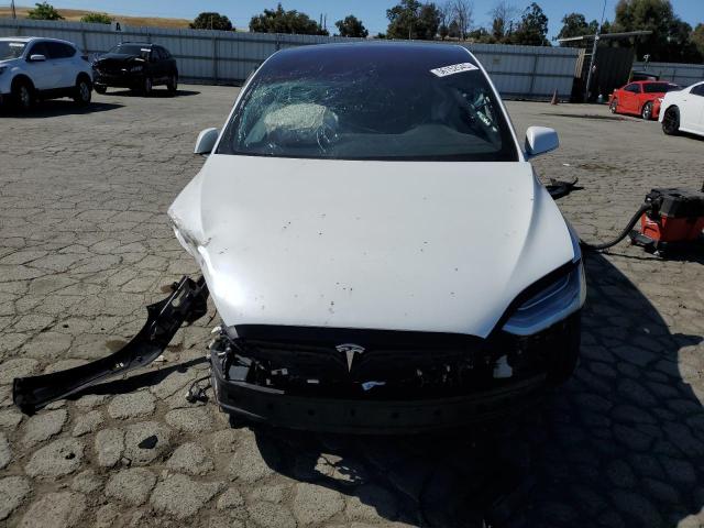 Parquets TESLA MODEL X 2016 Biały