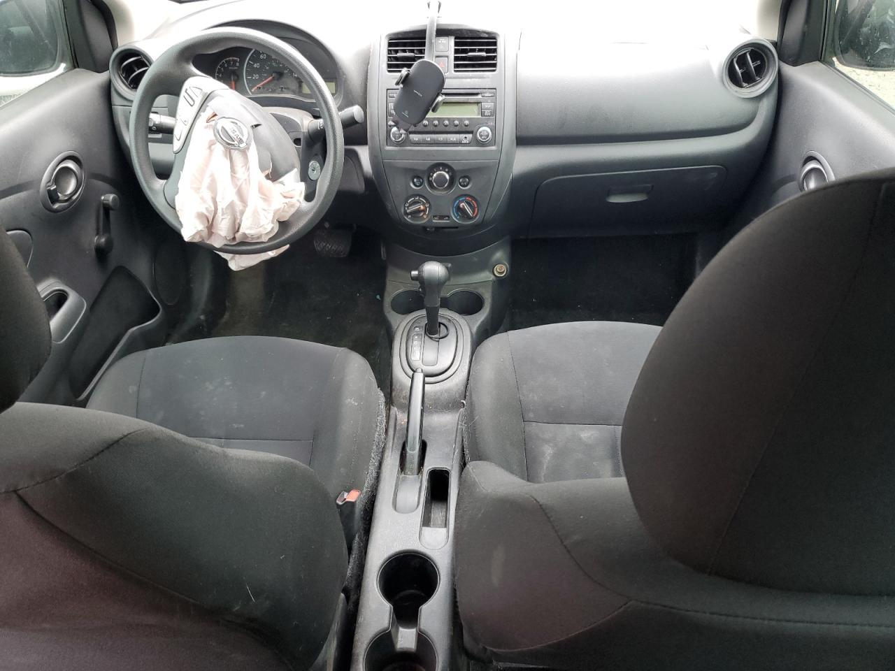 3N1CN7AP7JL811014 NISSAN VERSA 2018