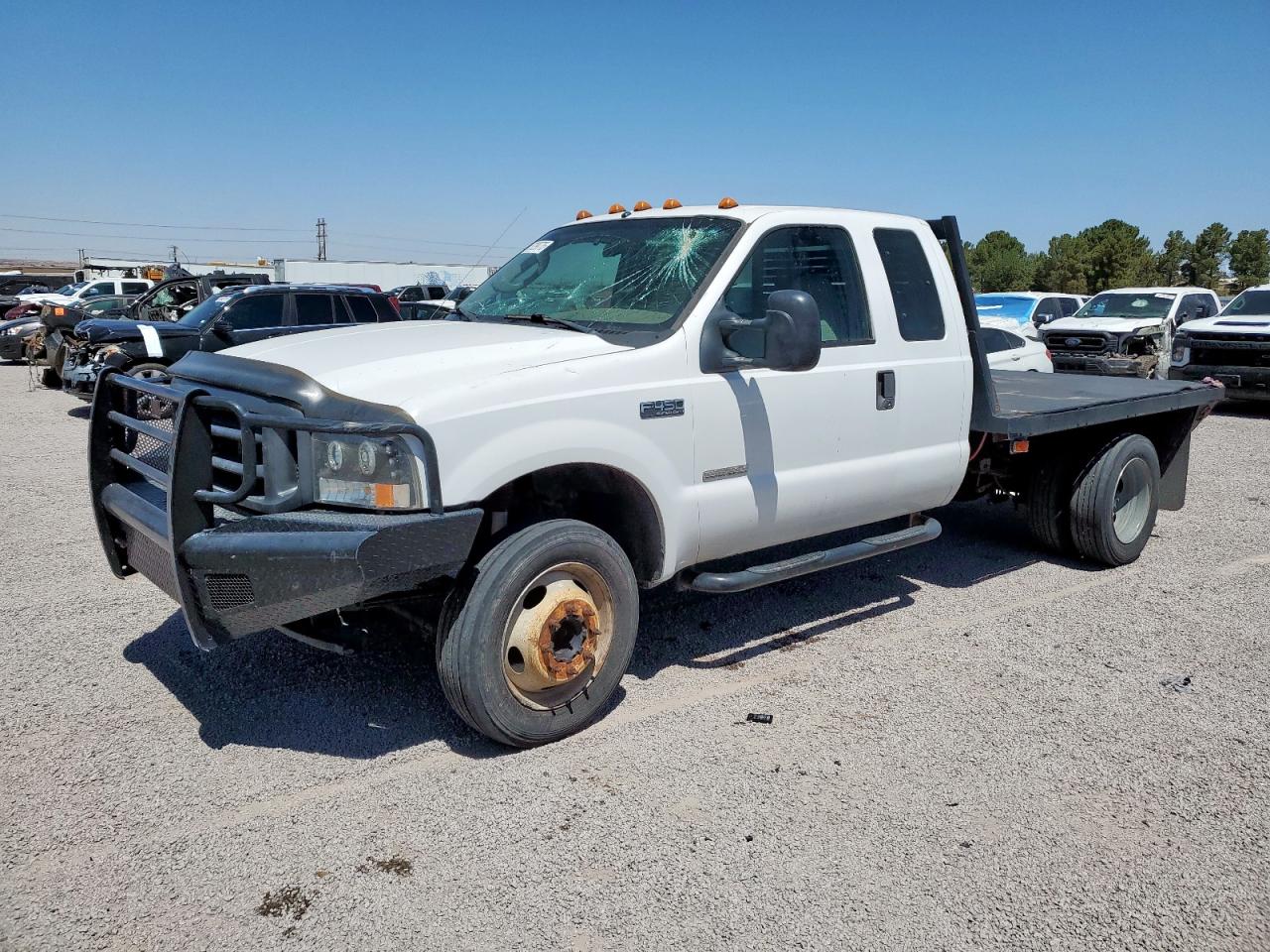 2004 Ford F450 Super Duty for Sale in Anthony, TX - Vandalism