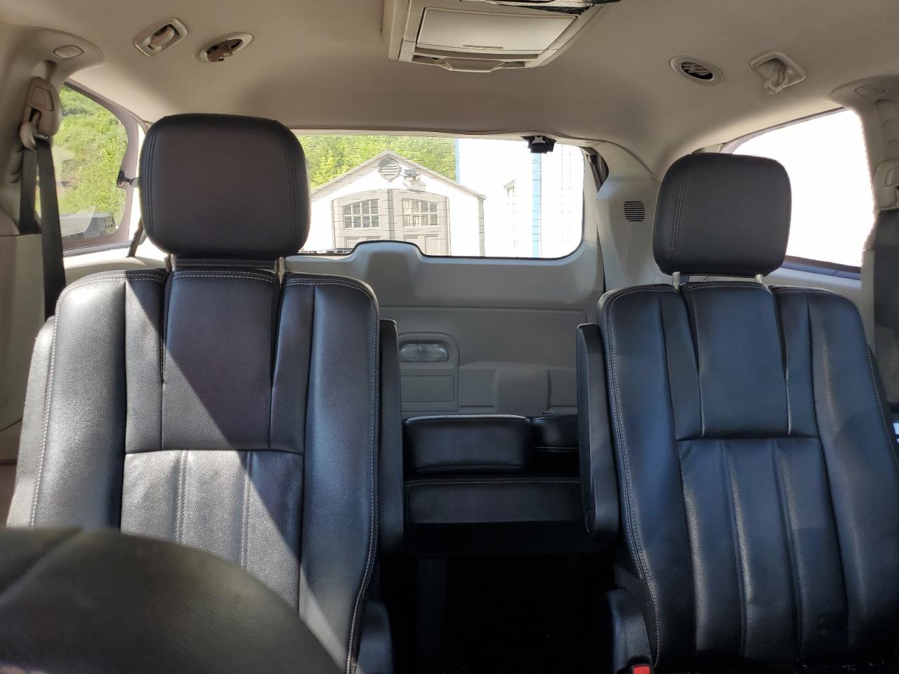 2013 Chrysler Town & Country Touring VIN: 2C4RC1BG7DR744589 Lot: 55592955