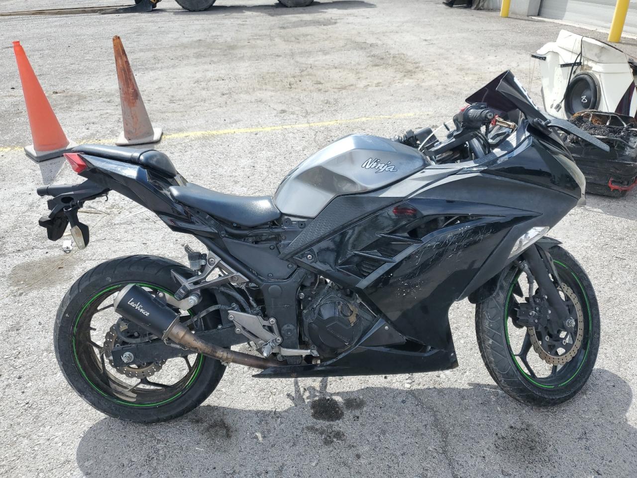 2015 Kawasaki Ex300 A for Sale in Las Vegas, NV - Side